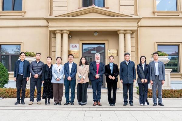 我校成功舉辦中英職業(yè)教育教師國際化發(fā)展研討會(huì)
