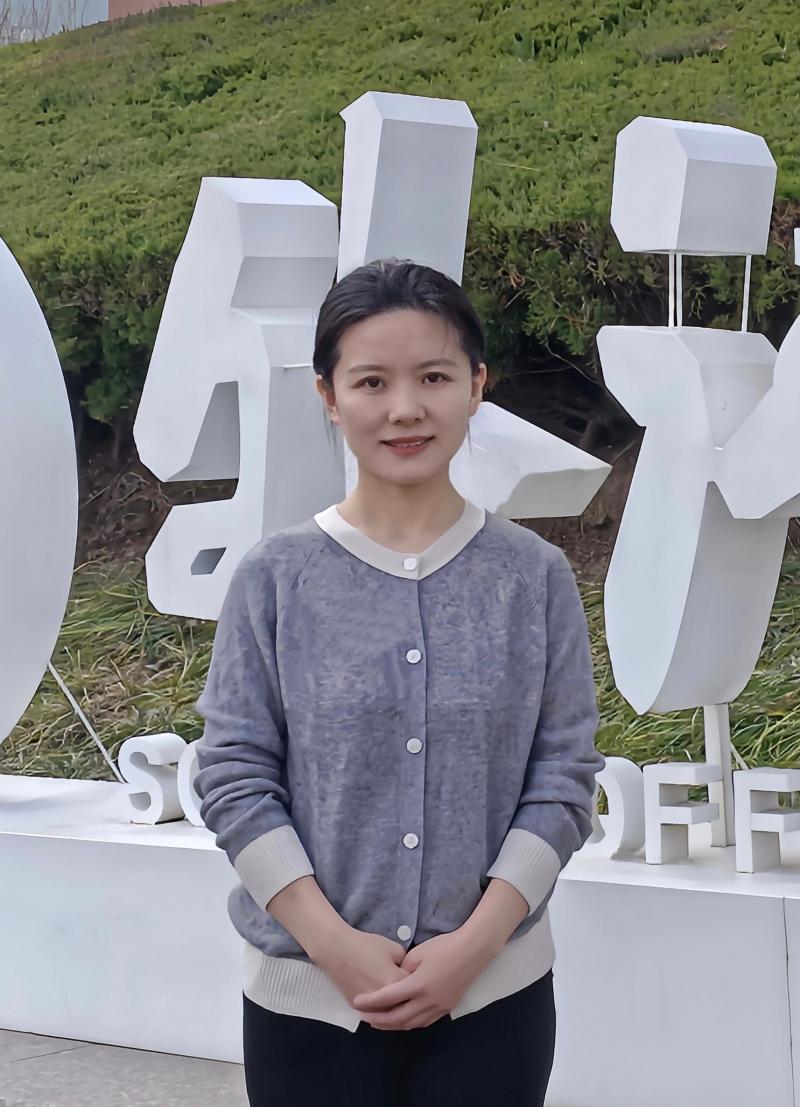 郭媛媛.jpg