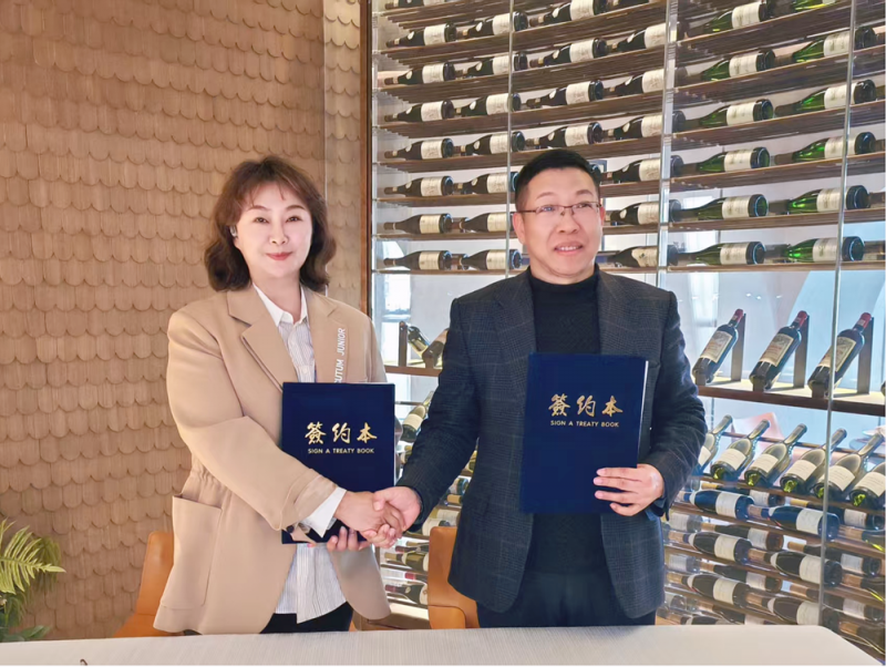 校長杜琳帶隊赴北京魯采餐飲管理有限公司實地考察