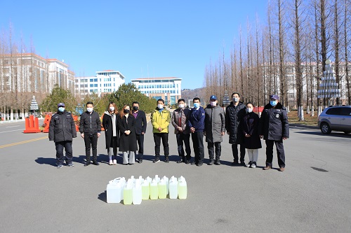 
山外學子助力學校疫情防控
